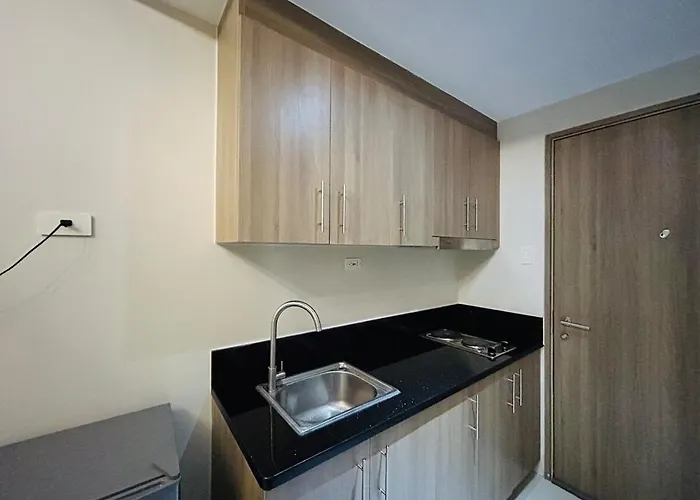 Relaxing Condotel In Highway Hills, Mandaluyong Apartment